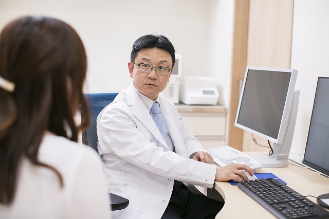 お腹の張り・膨満感が続く場合はお気軽にご相談ください