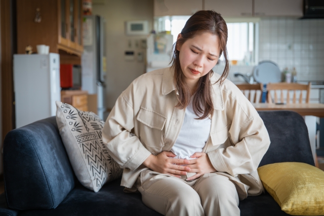 胃やみぞおち、背中の痛みとストレスについて